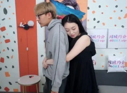 Cô bạn gái nữ sinh dâm đãng và nồng cháy